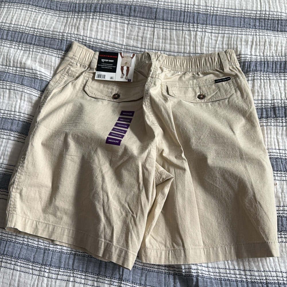 Lucky Brand Men's Flat Front Shorts in Khaki